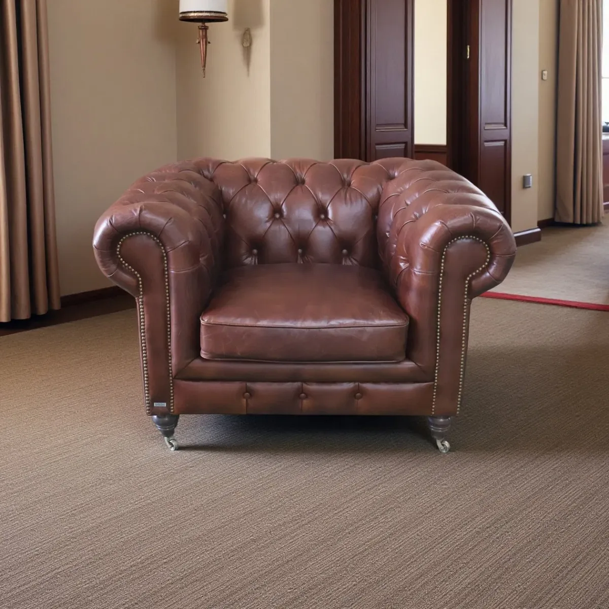 Fauteuil Chesterfield Mayfair en cuir marron vieilli, vue 5 sur 10